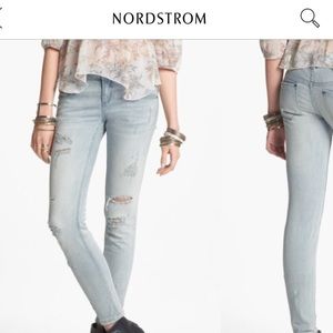 Free People light wash skinny jeans